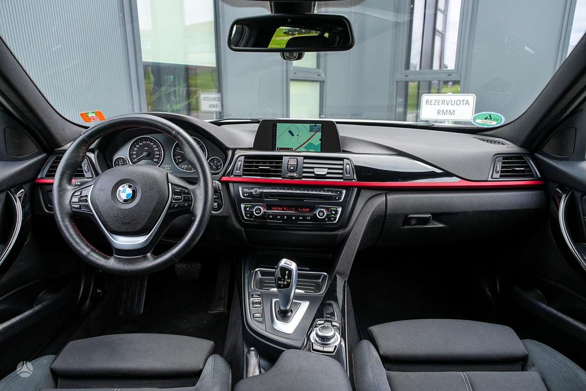 BMW 318, 2.0 l., wagon
