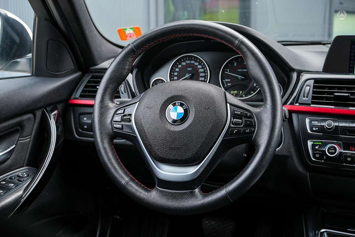 BMW 318, 2.0 l., wagon