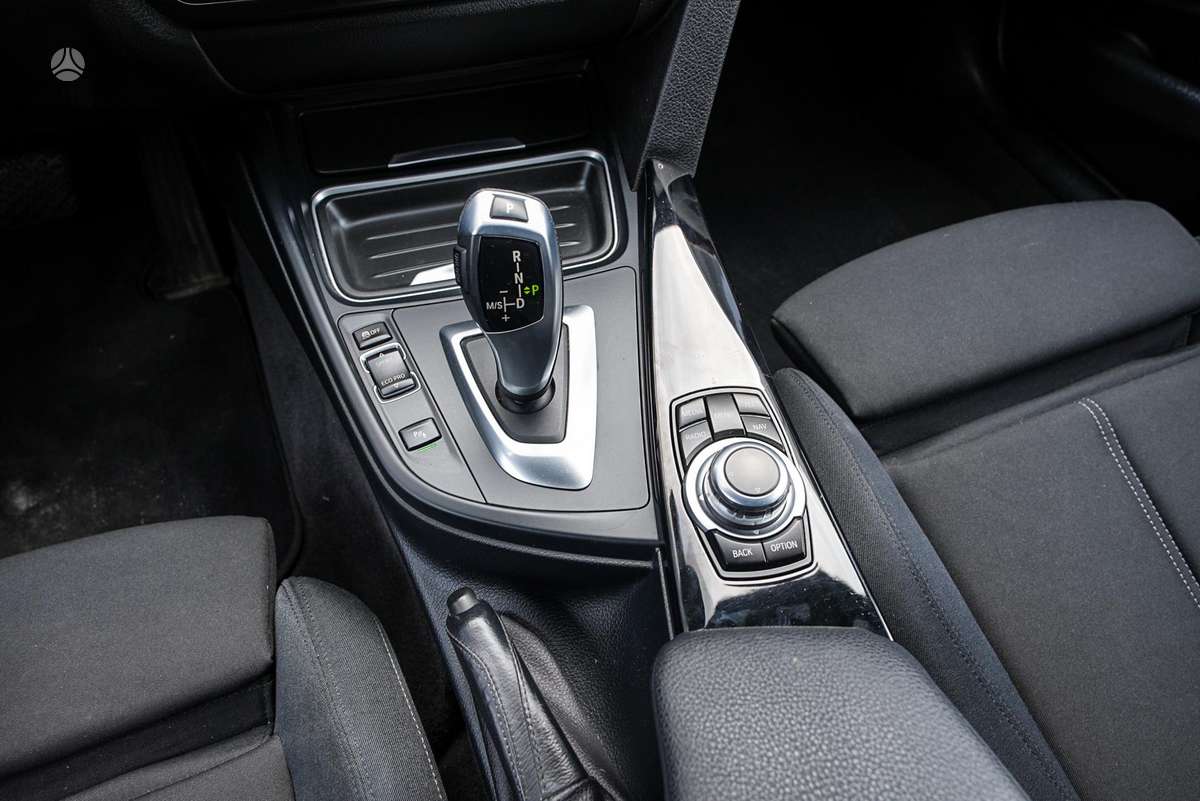 BMW 318, 2.0 l., wagon
