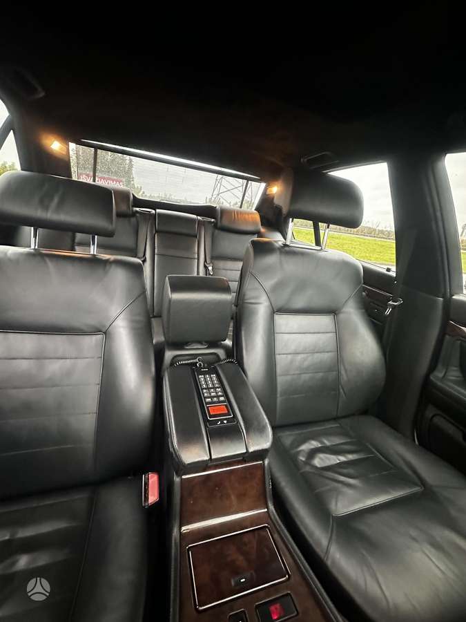 BMW 740, 3.9 l., Седан