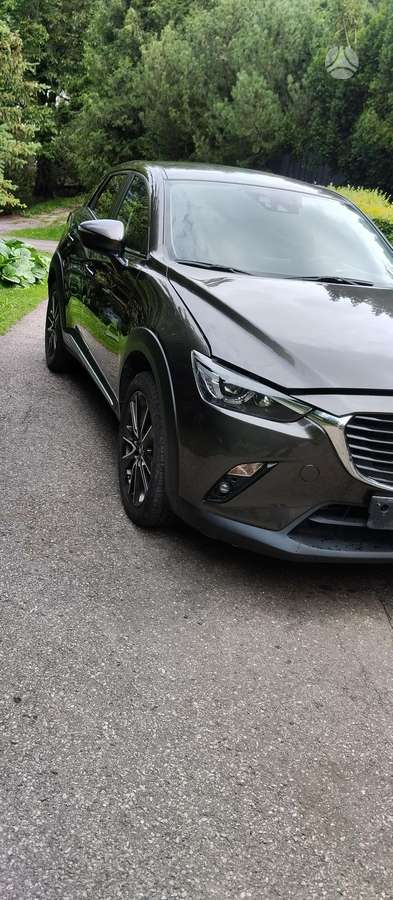 Mazda CX-3, 1.5 l., off-road / crossover