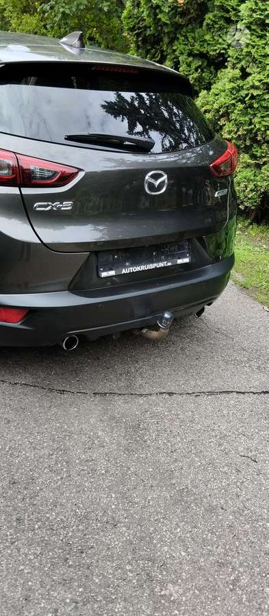 Mazda CX-3, 1.5 l., off-road / crossover