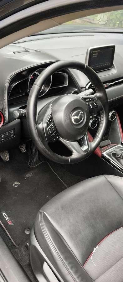 Mazda CX-3, 1.5 l., off-road / crossover