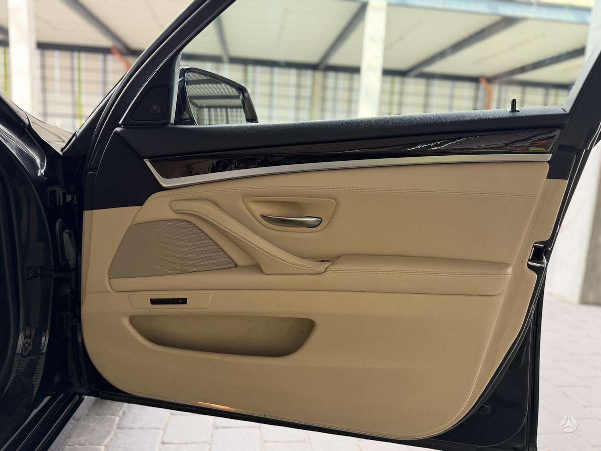 BMW 530, 3.0 l., Универсал