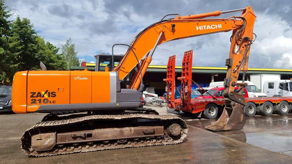 Hitachi ZX 210 L-3, ekskavatoriai