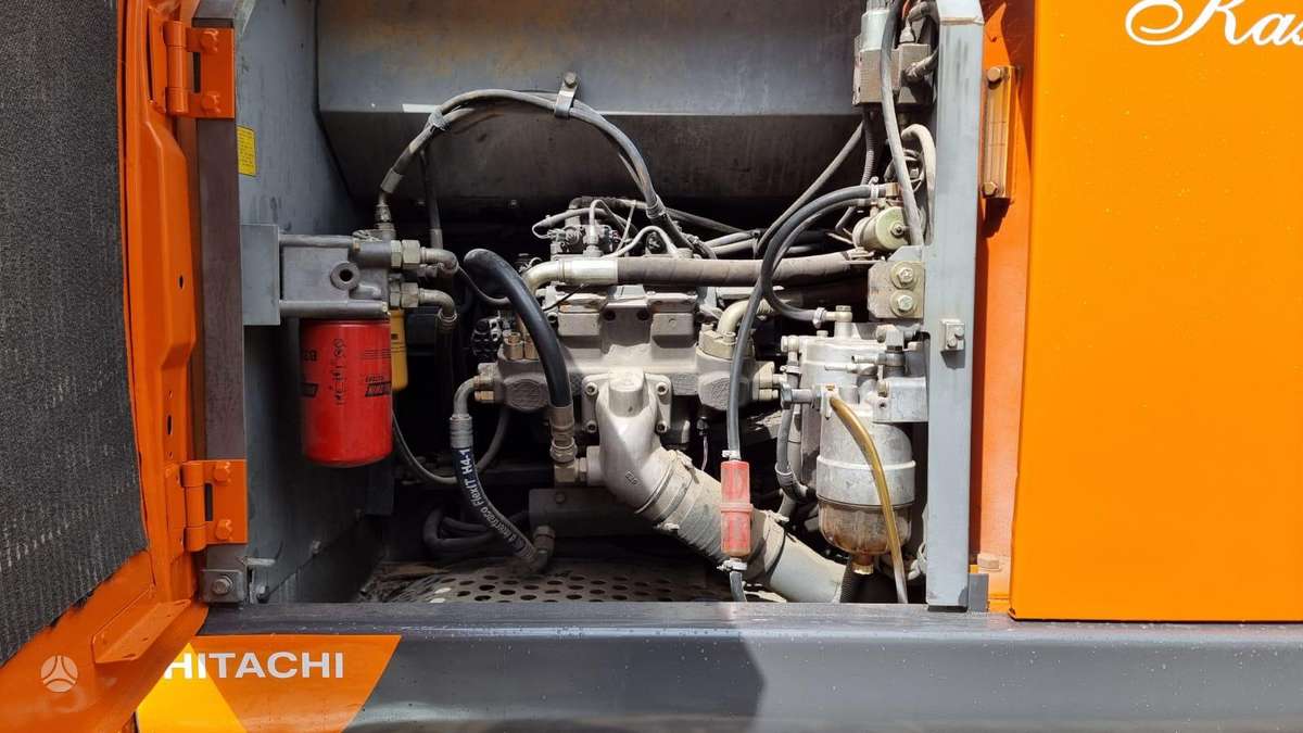 Hitachi ZX 210 L-3, excavator