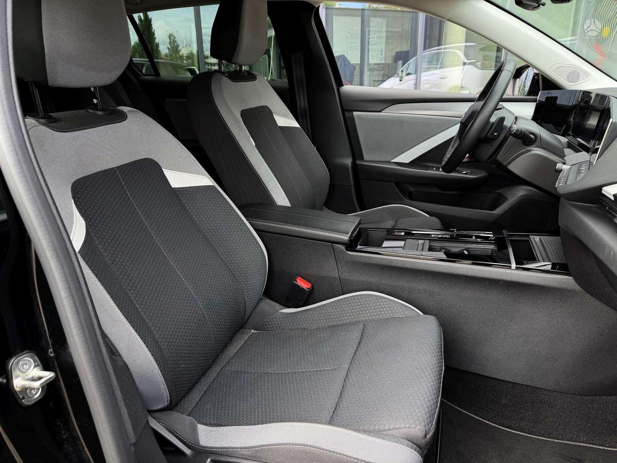 Opel Astra, 1.2 l., wagon