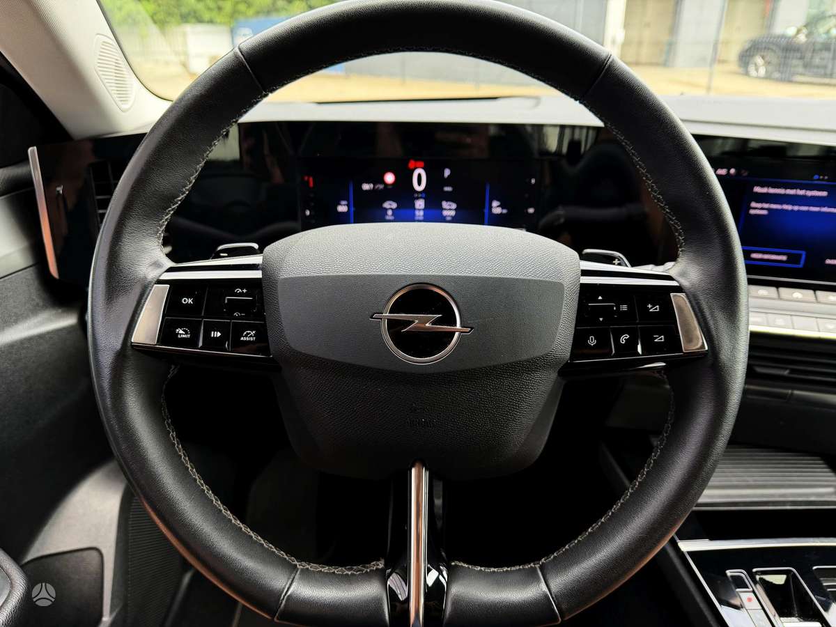 Opel Astra, 1.2 l., Универсал
