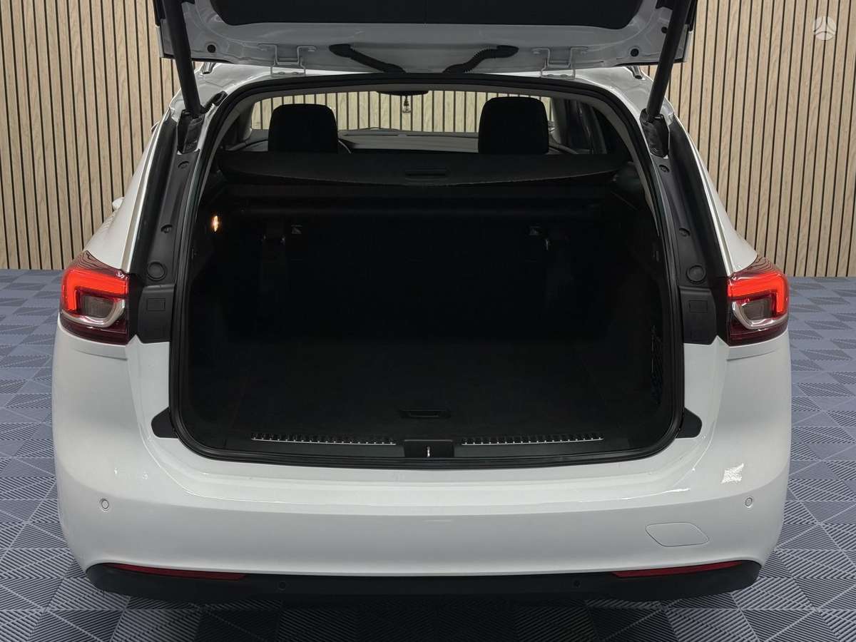 Opel Insignia, 2.0 l., Универсал