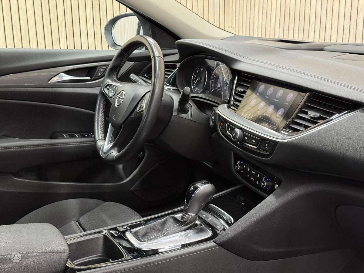 Opel Insignia, 2.0 l., Универсал