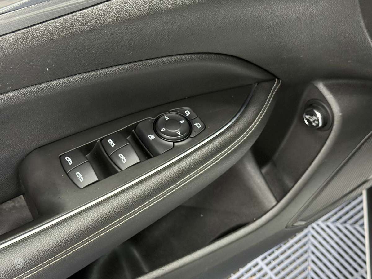 Opel Insignia, 2.0 l., Универсал