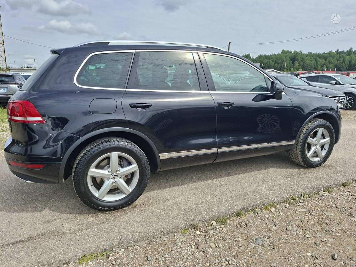 Volkswagen Touareg - 4