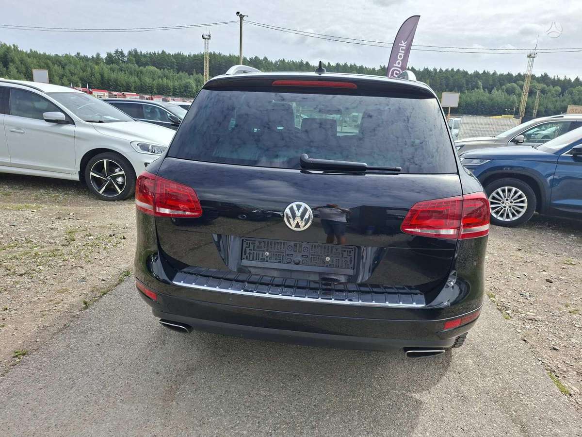 Volkswagen Touareg - 7