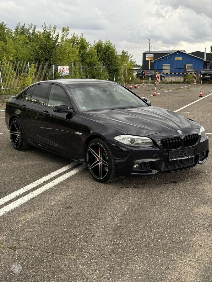BMW 525, 2.0 l., Седан