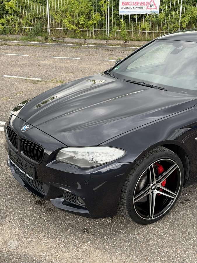 BMW 525, 2.0 l., Седан