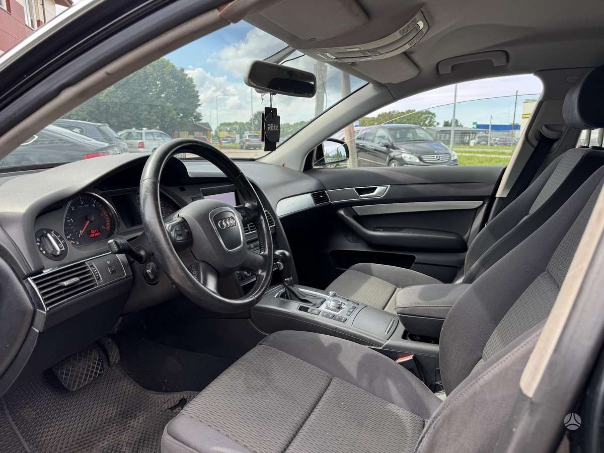 Audi A6, 2.0 l., Седан