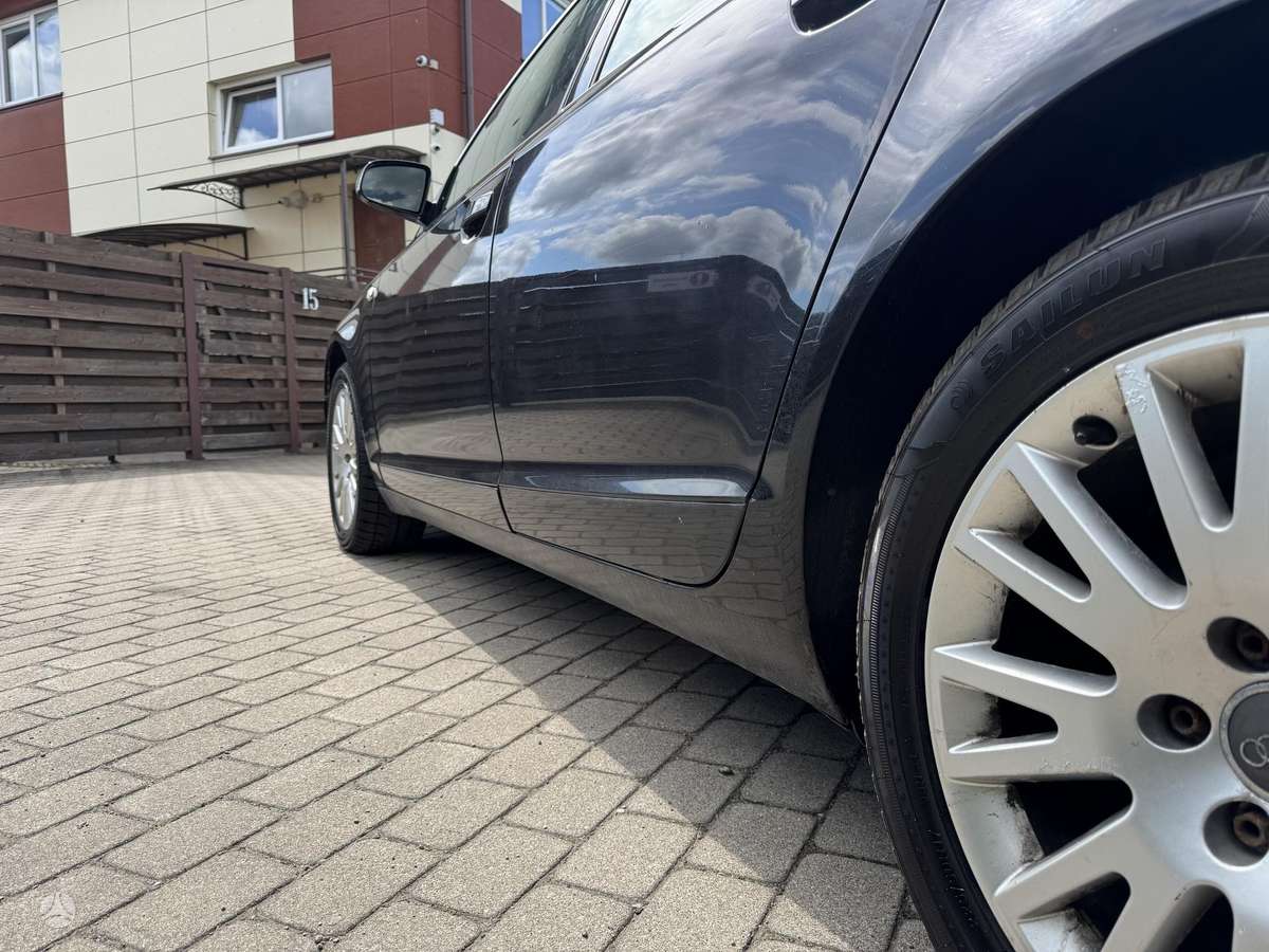Audi A6, 2.0 l., Седан