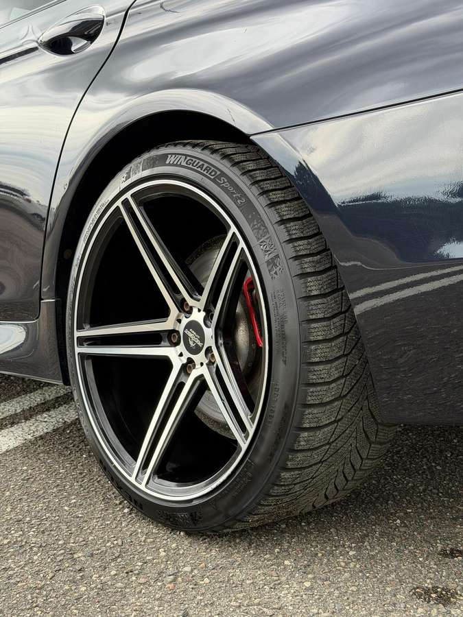 BMW 525, 2.0 l., Седан