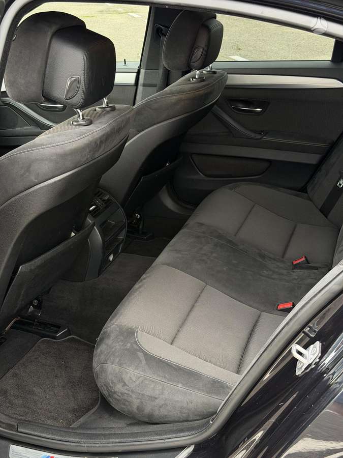 BMW 525, 2.0 l., Седан