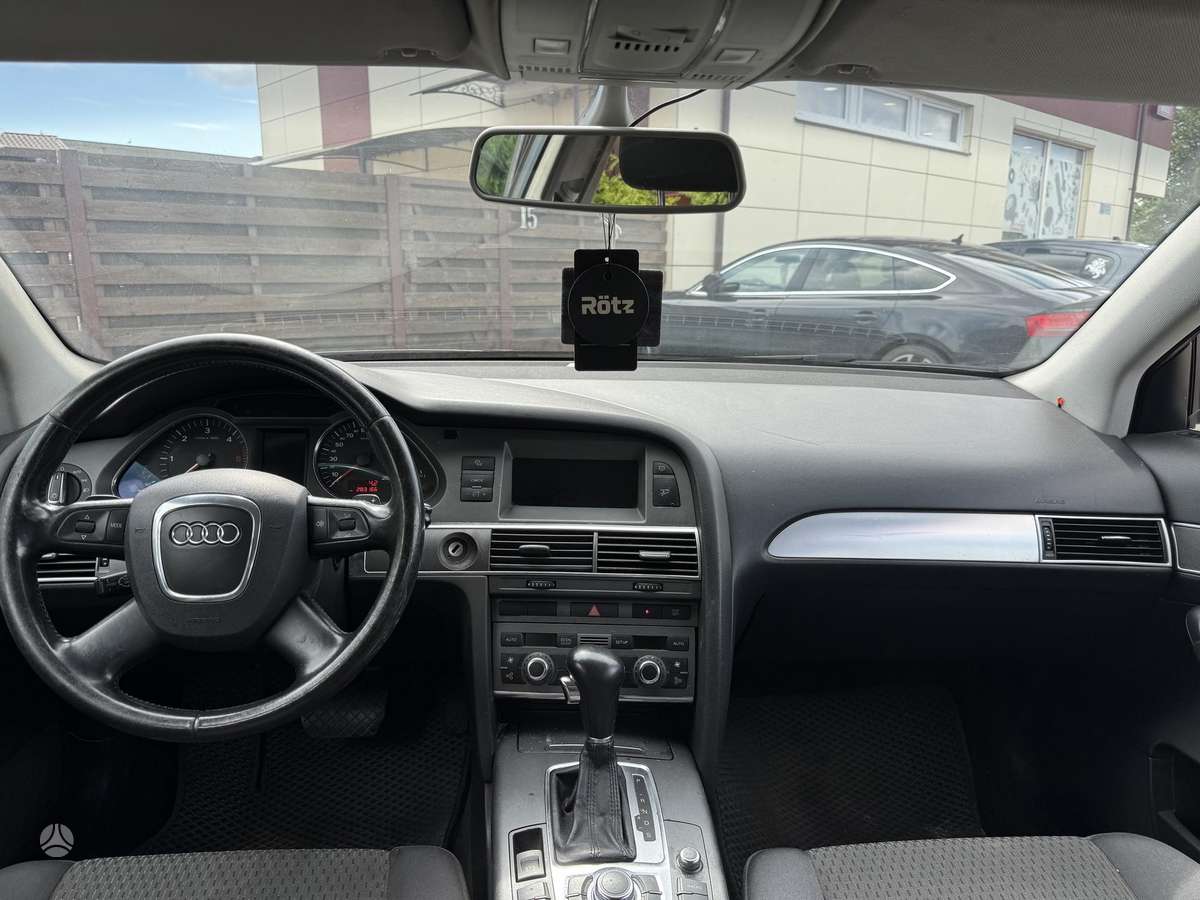 Audi A6, 2.0 l., Седан