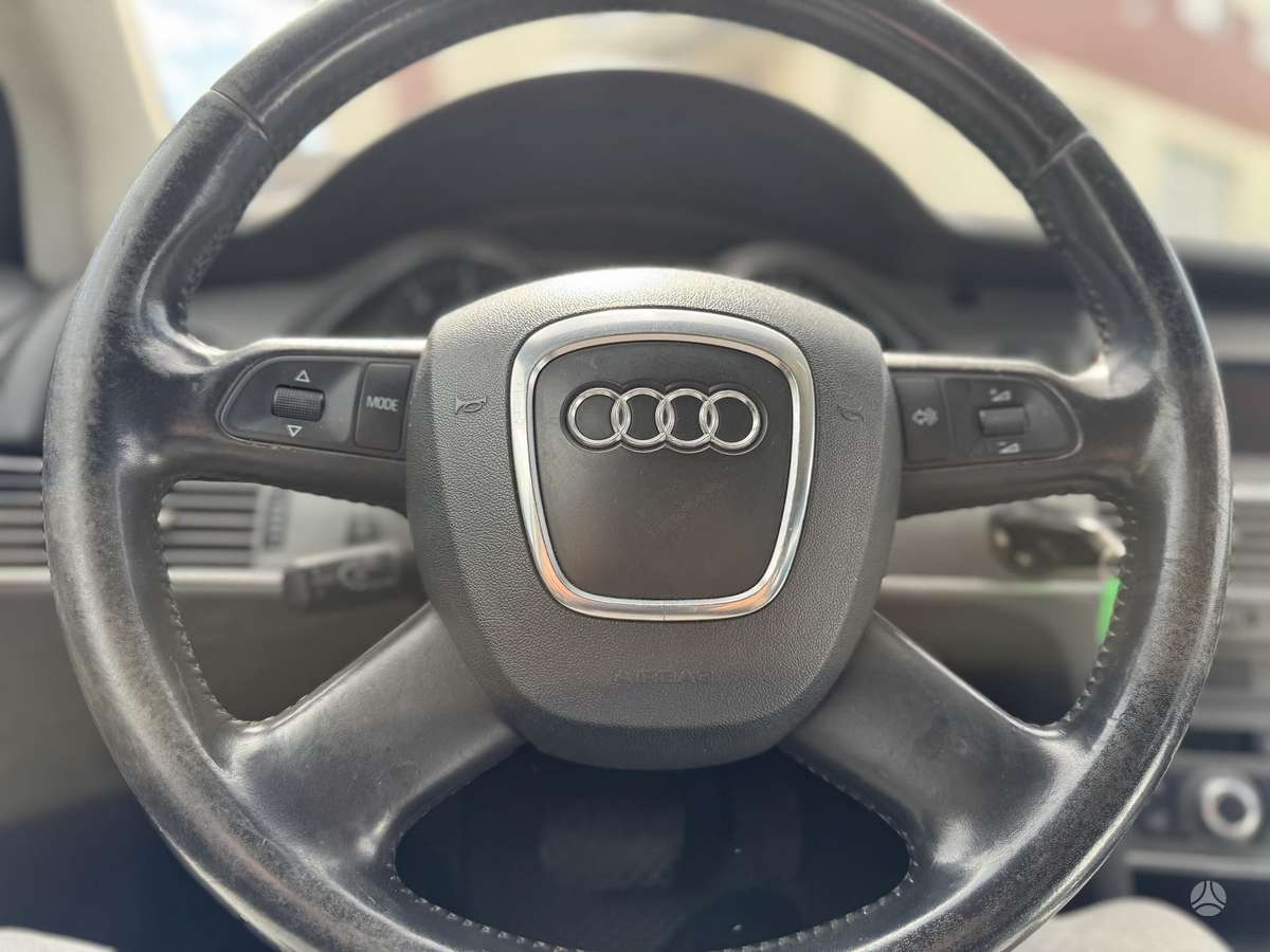 Audi A6, 2.0 l., Седан