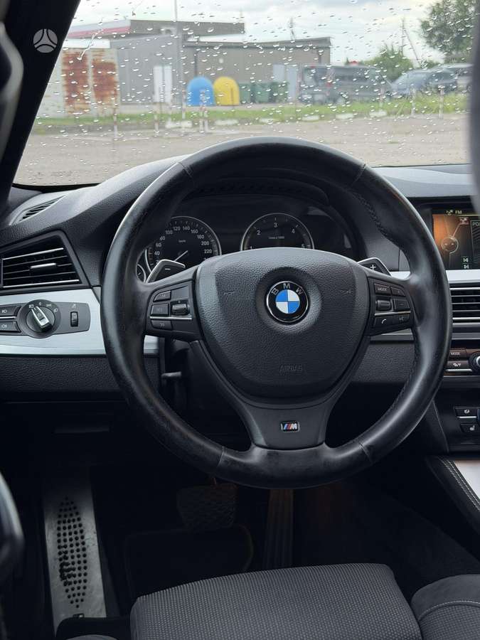BMW 525, 2.0 l., Седан