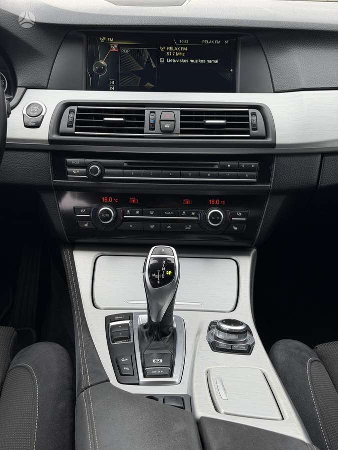 BMW 525, 2.0 l., Седан