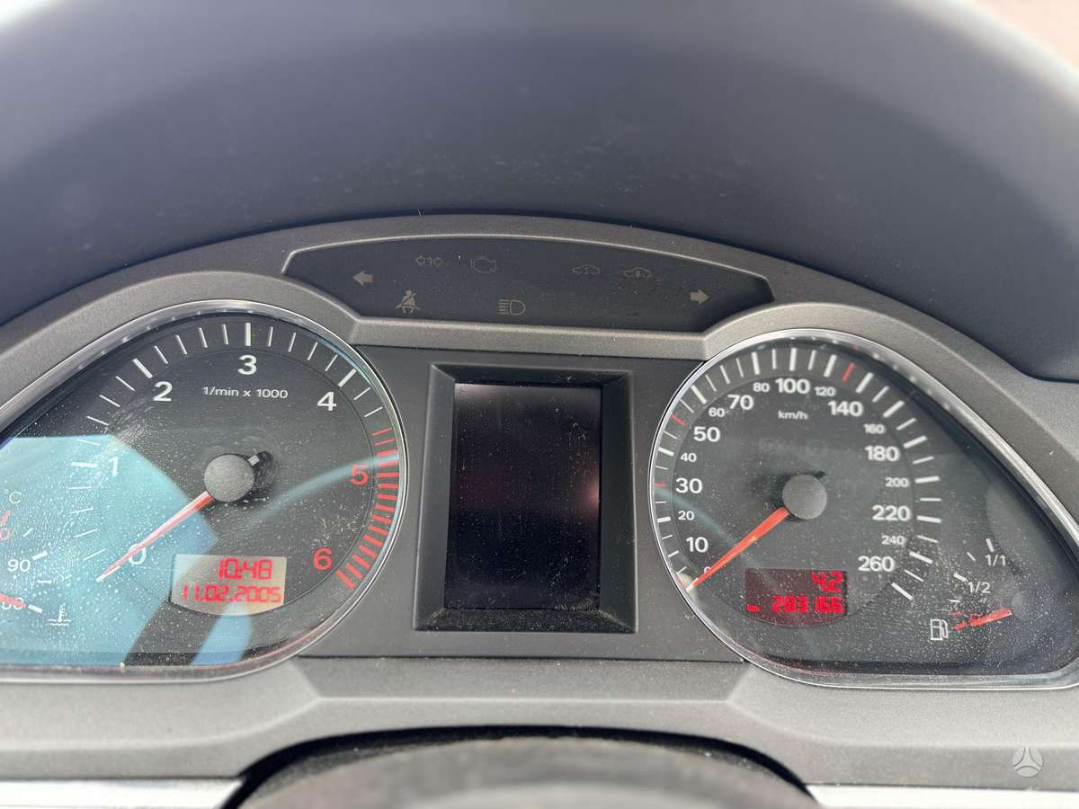 Audi A6, 2.0 l., Седан