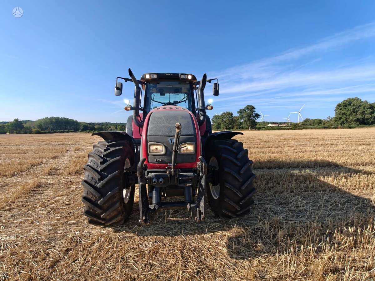 Valtra T132, тракторы