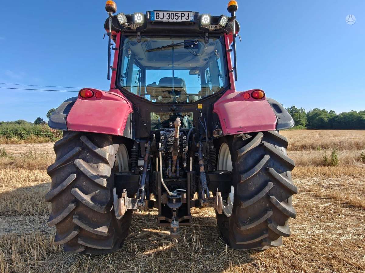 Valtra T132, тракторы