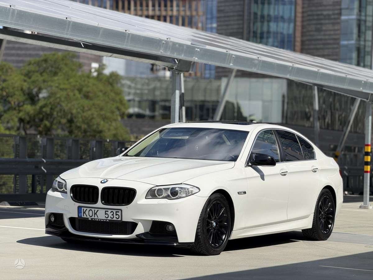 BMW 535, 3.0 l., Седан
