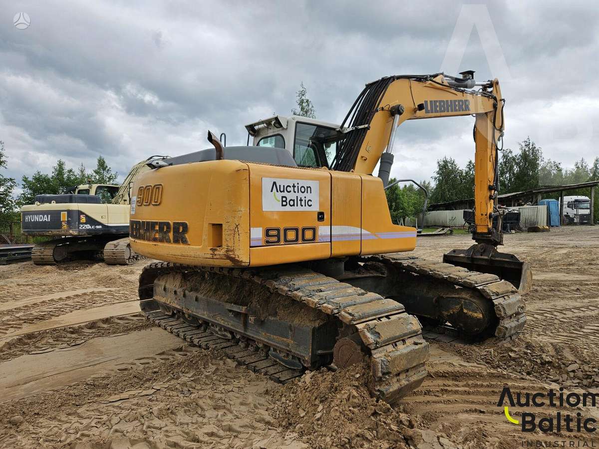 Liebherr R 900 C Litronic, ekskavatoriai