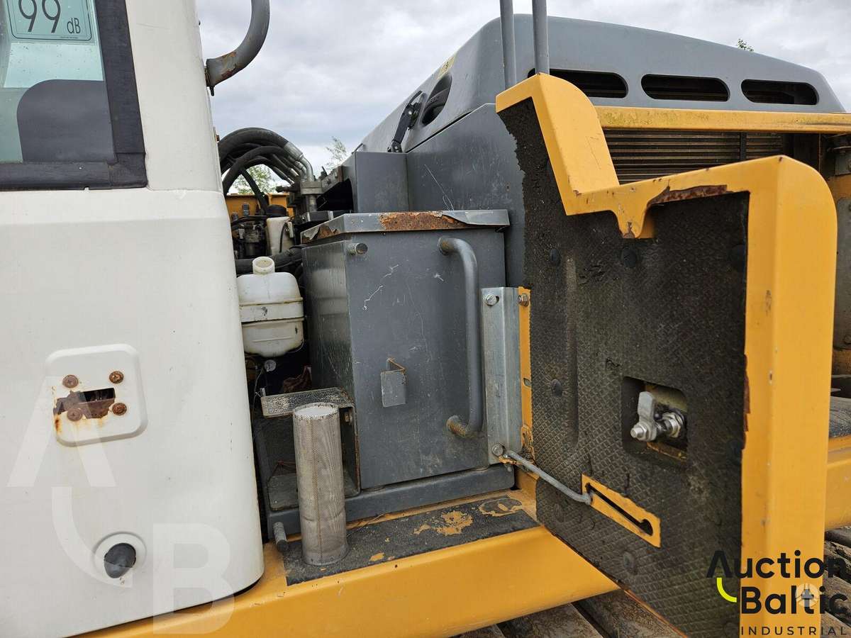 Liebherr R 900 C Litronic, ekskavatoriai