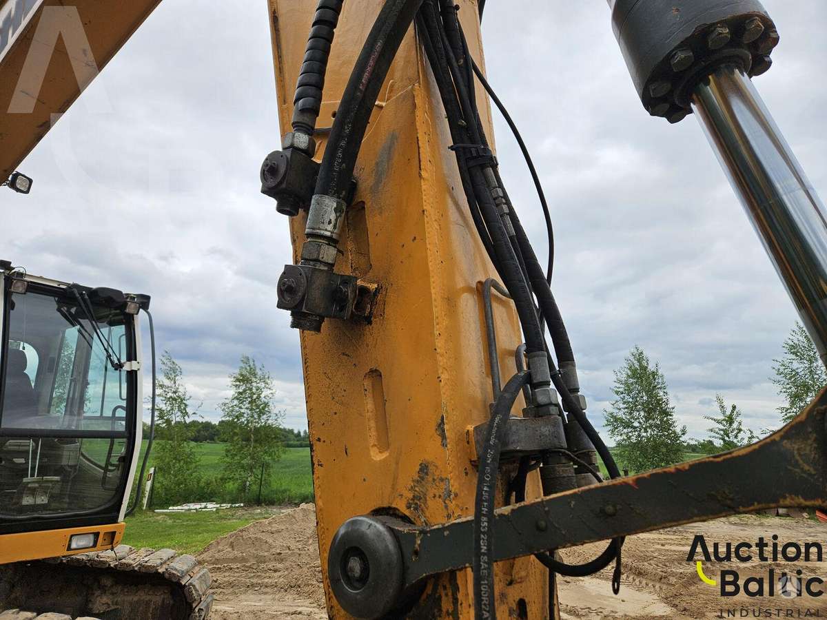 Liebherr R 900 C Litronic, ekskavatoriai