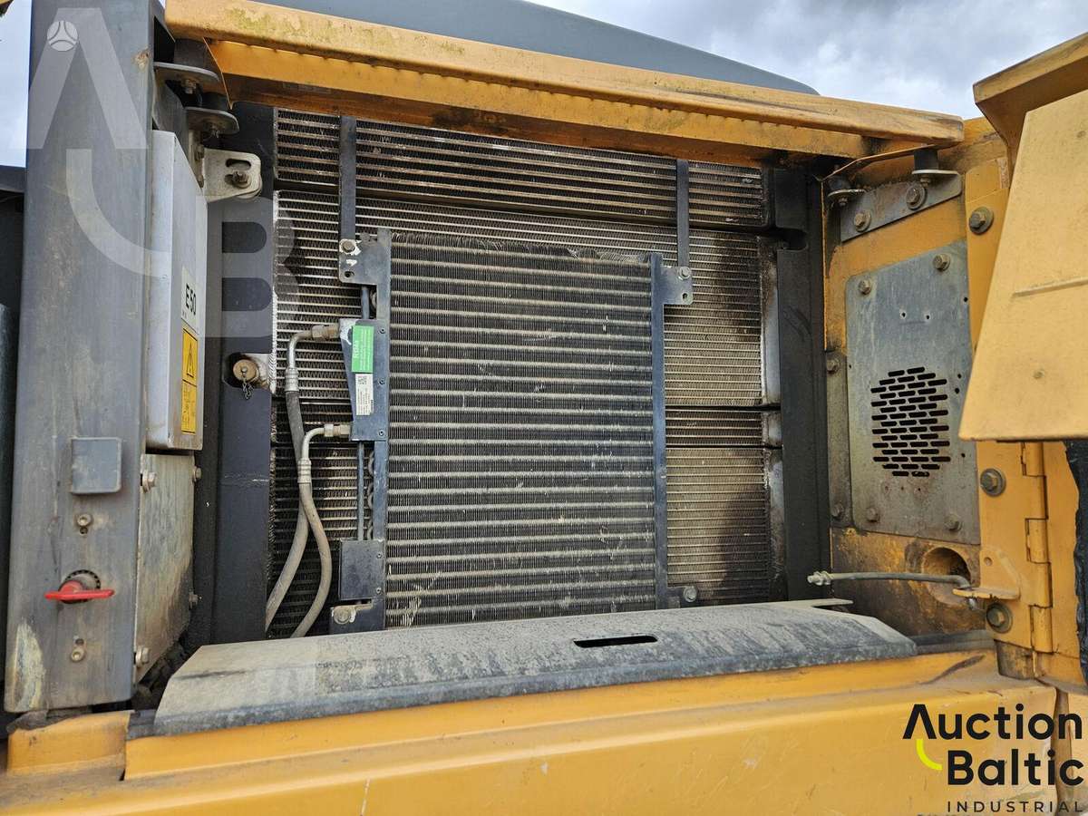Liebherr R 900 C Litronic, ekskavatoriai
