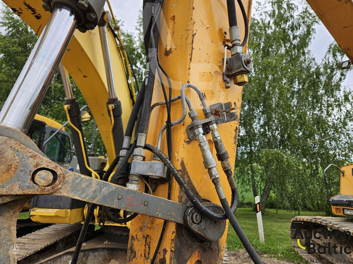Liebherr R 900 C Litronic, ekskavatoriai