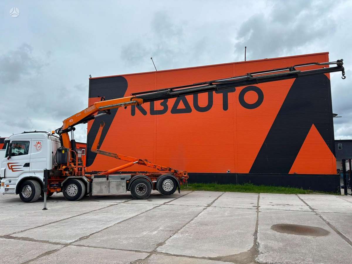 Scania R 420 8x2*6, с краном