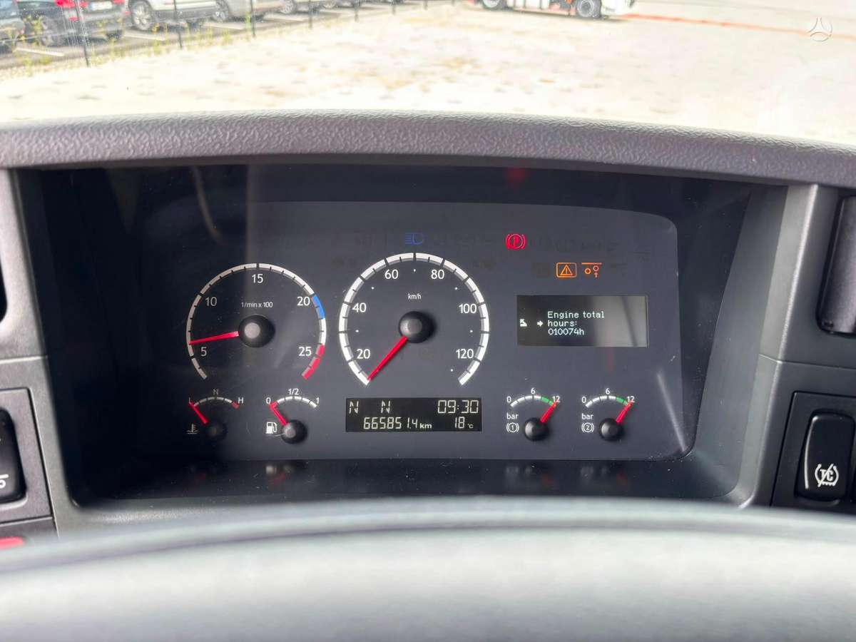 Scania R 420 8x2*6, с краном