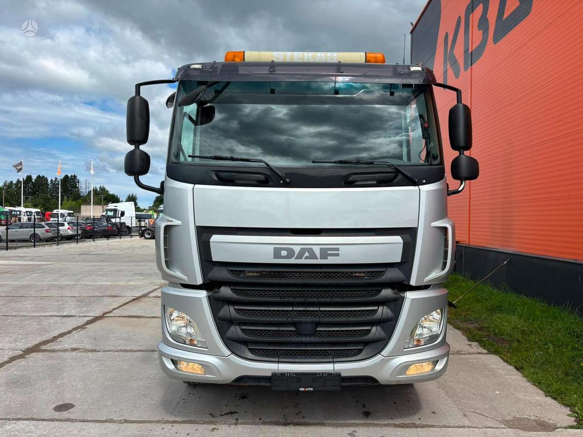 DAF CF 410 8x2*6, шасси