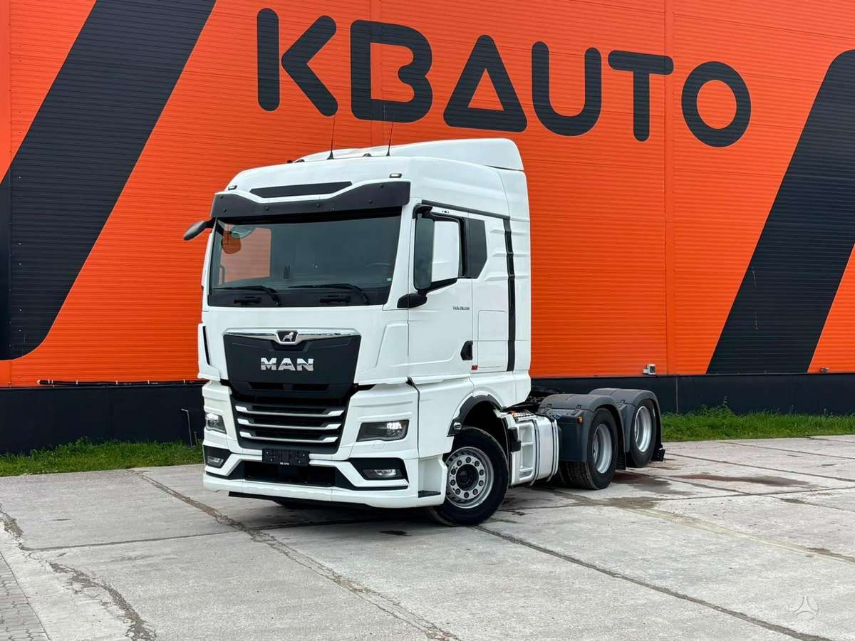 MAN TGX 28.510 6x2, single sleeper
