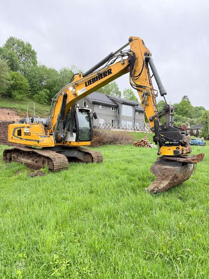 Liebherr R920 LC, ekskavatori
