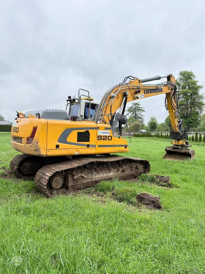 Liebherr R920 LC, ekskavatoriai