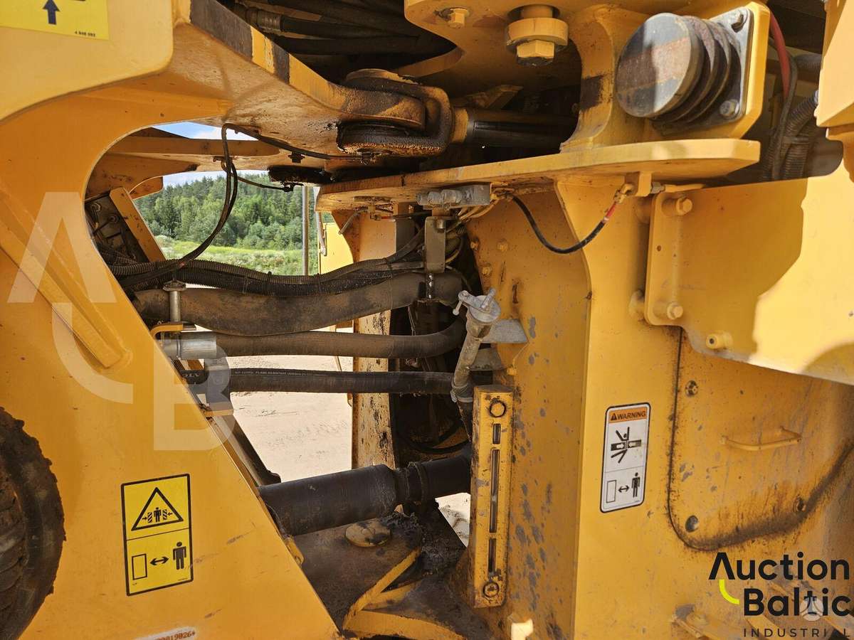 Volvo L 180 G, frontal loader