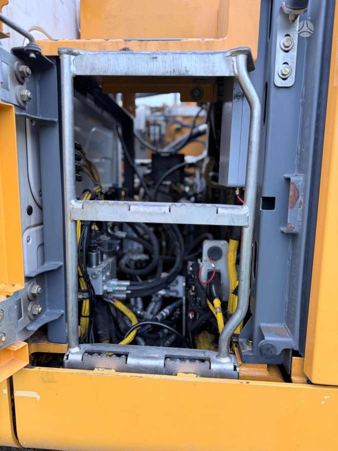 Liebherr R920 LC, ekskavatori