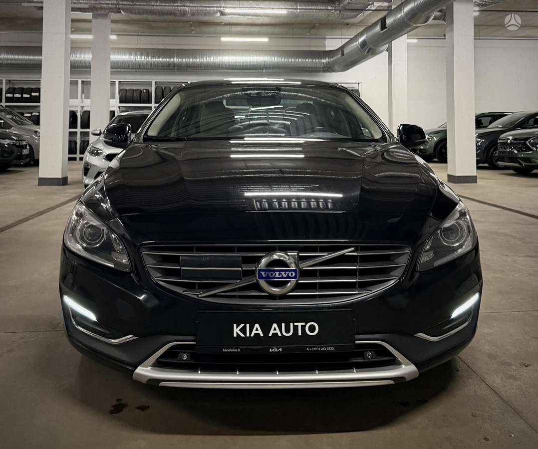 Volvo S60, 2.0 l., Седан