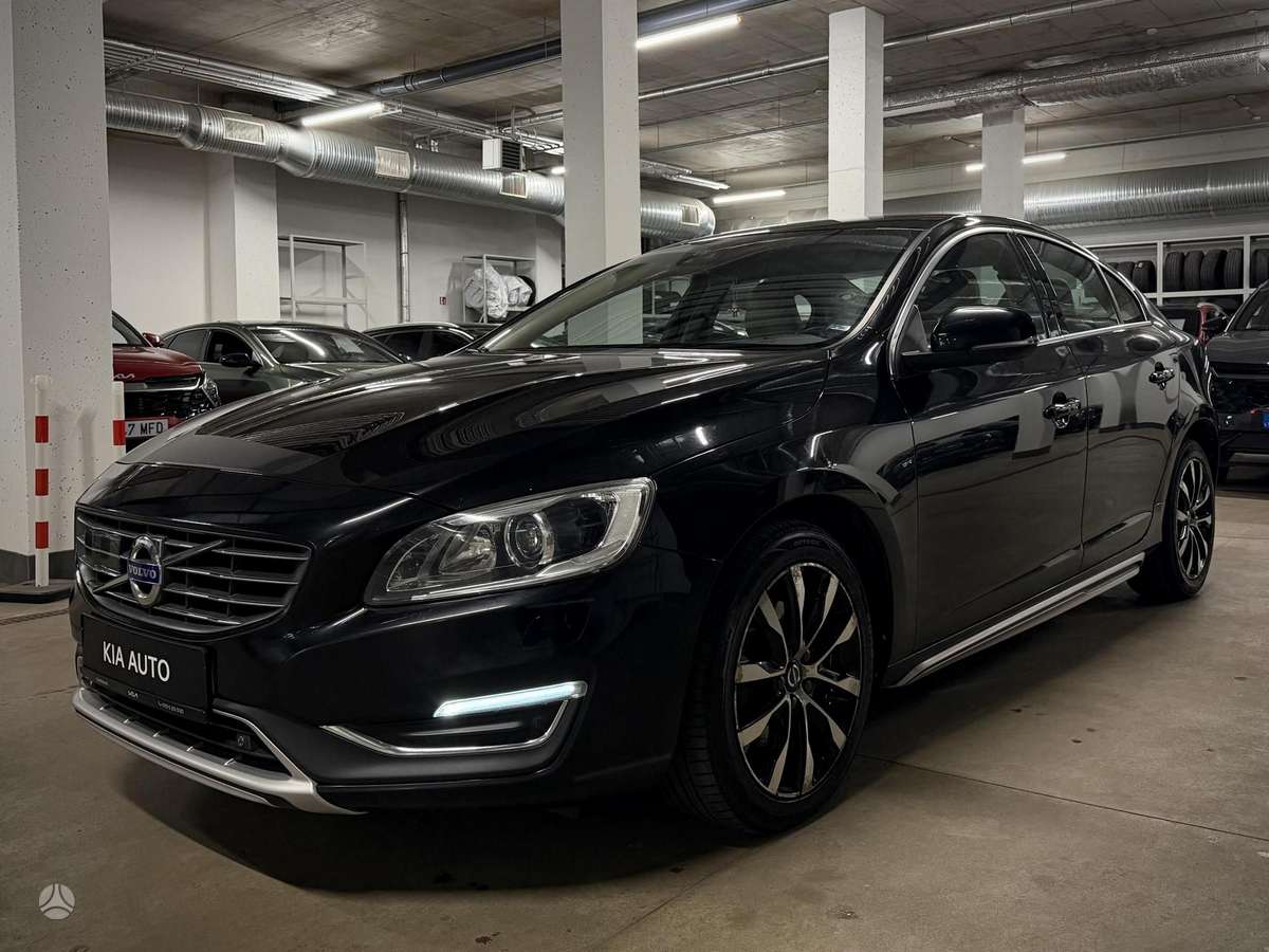 Volvo S60, 2.0 l., Седан