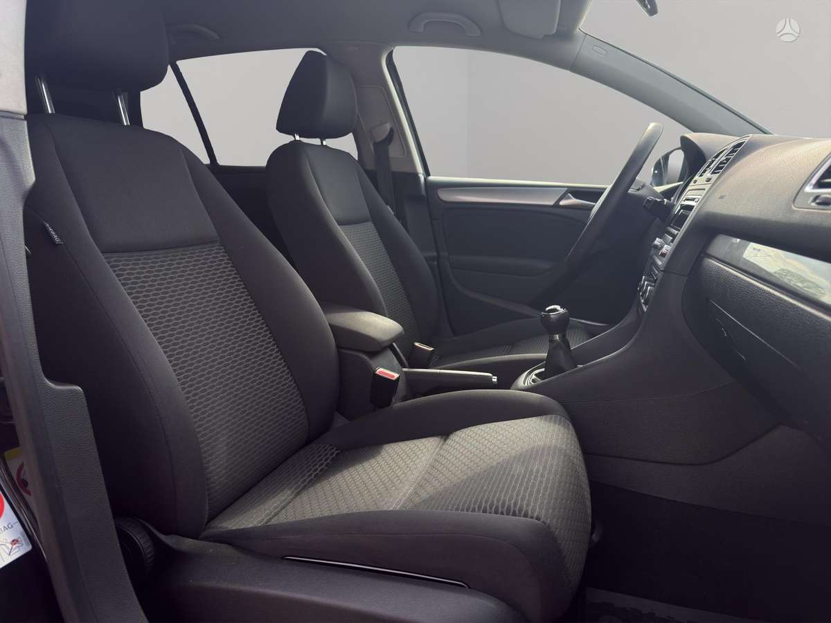 Volkswagen Golf, 1.4 l., hatchback