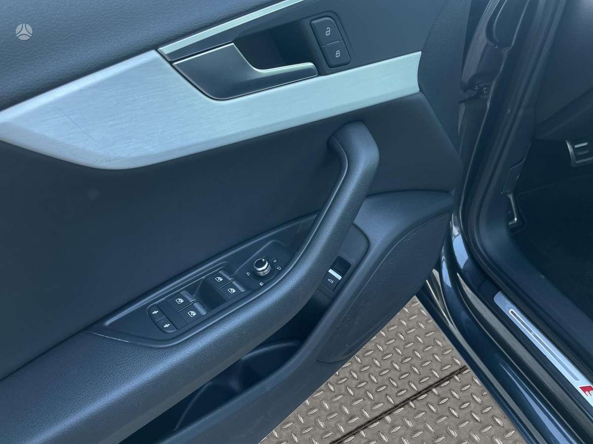 Audi A4, 2.0 l., universalas