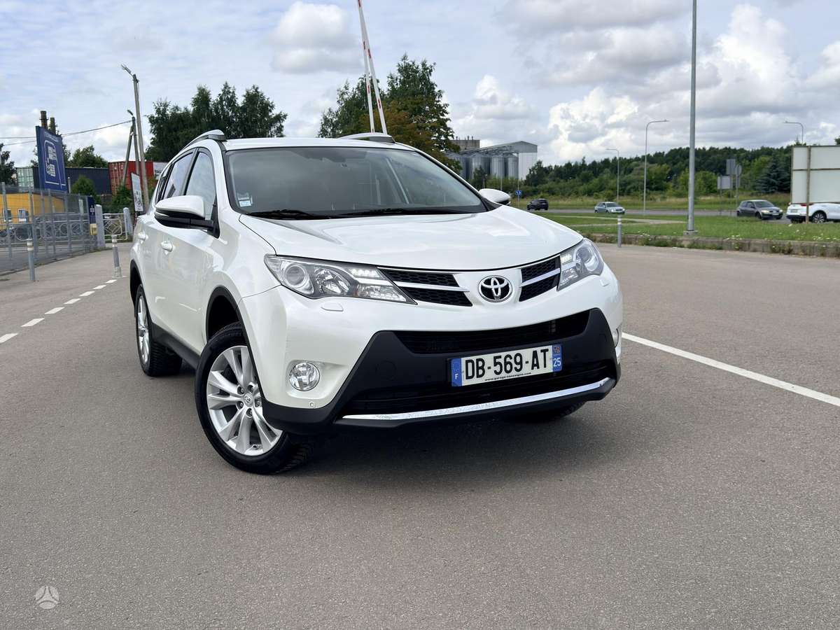 Toyota RAV4 - 4