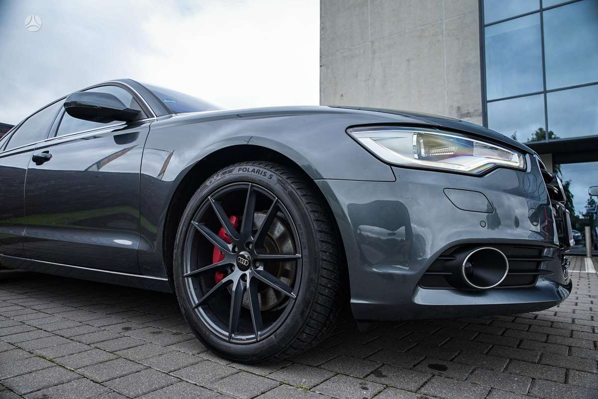 Audi A6, 3.0 l., Седан